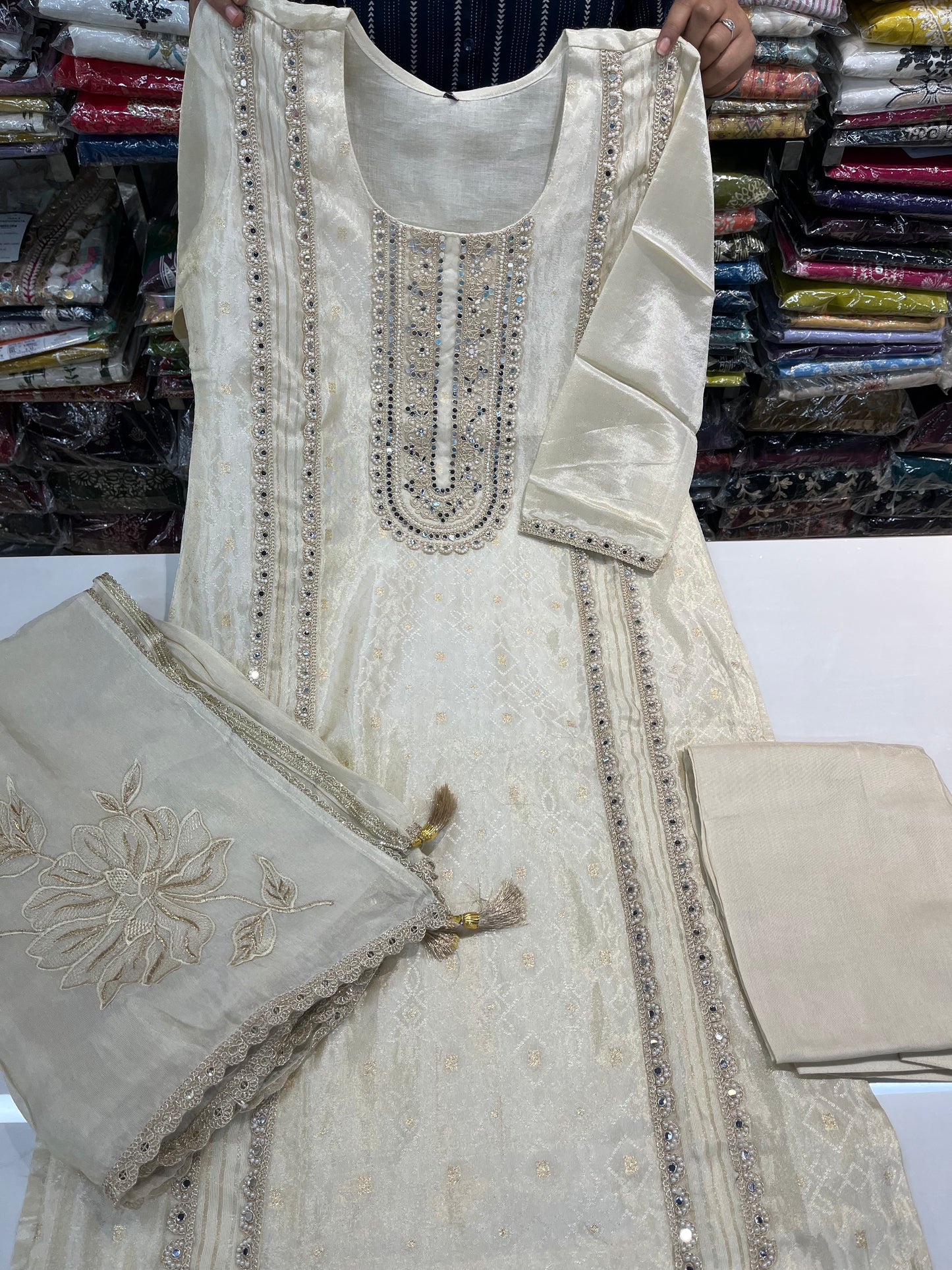 Cream Jacquard shimmer partywear kurta set, with premium PAKISTANI lace work and MIRRORS work (along with shimmer thread embroidered dupaptta)