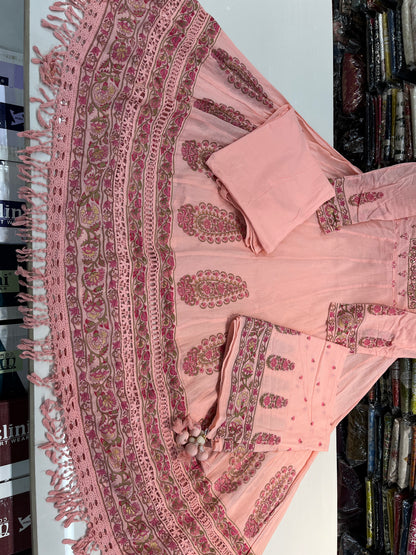'ROYAL PEACHES' Premium mull cotton anarkali suit set with beautiful hand embroidery detailings on neckline and a premium cotton crotia lace work on all over its flare (along with pants and a block print mulmull dupatta with fourside latkans)